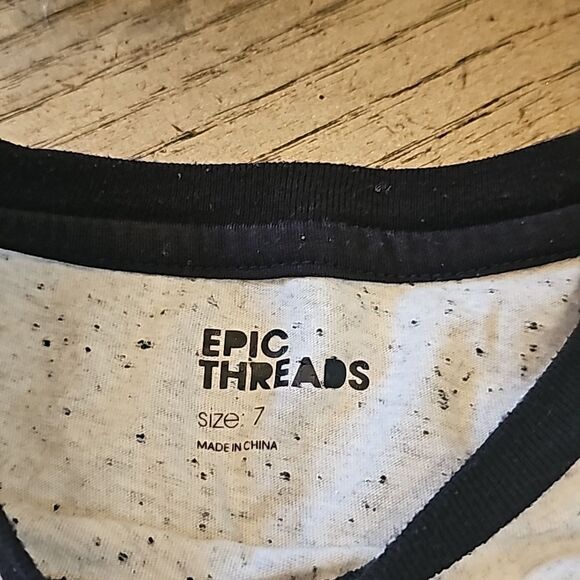 Long sleeve dinosaur shirt size 7 Epic Thread - Picture 5 of 10